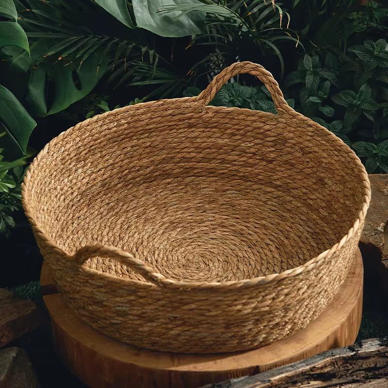 OUZEY Rattan Weaving Basket for Cat Comfortable Sleeping Pet Dog Bed Summer Cool Weave Cat House Donut round Kitten Puppy Bed